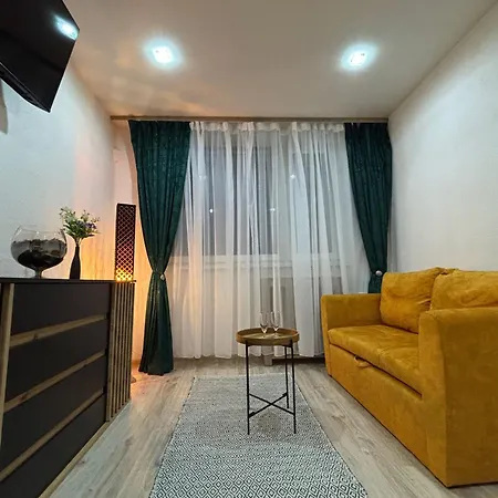Apartment Emeraldia - Quiet Urban Hideaway With Modern Style *