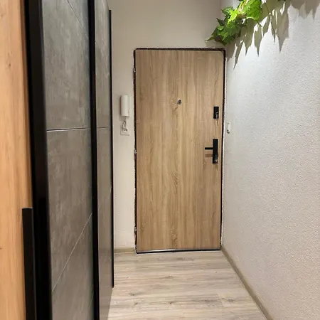 公寓 Emeraldia - Quiet Urban Hideaway With Modern Style *